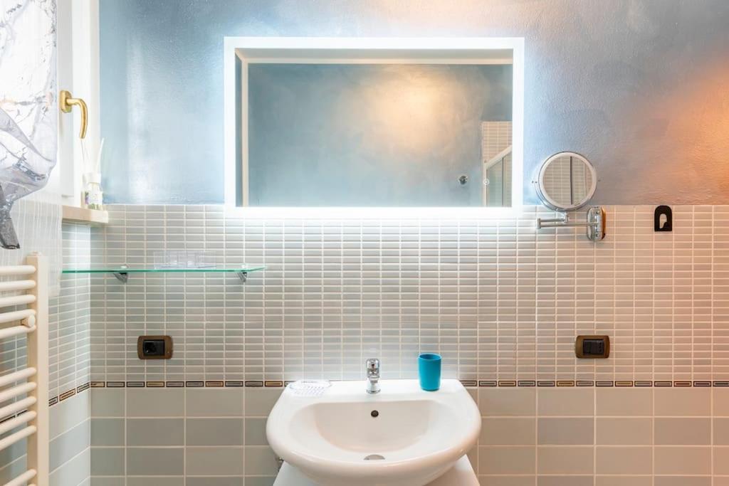 Limone Apartment - Featuring A Private Garden And Access To A Pool Barcuzzi Exteriér fotografie