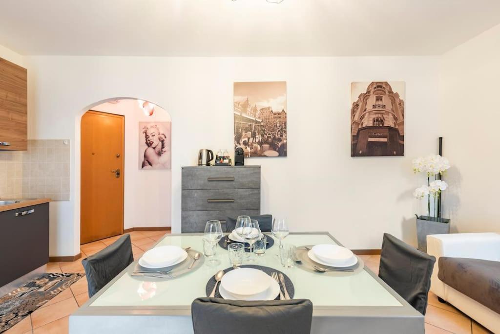 Limone Apartment - Featuring A Private Garden And Access To A Pool Barcuzzi Exteriér fotografie